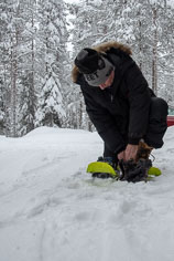 04 Snowshoing
 Hero